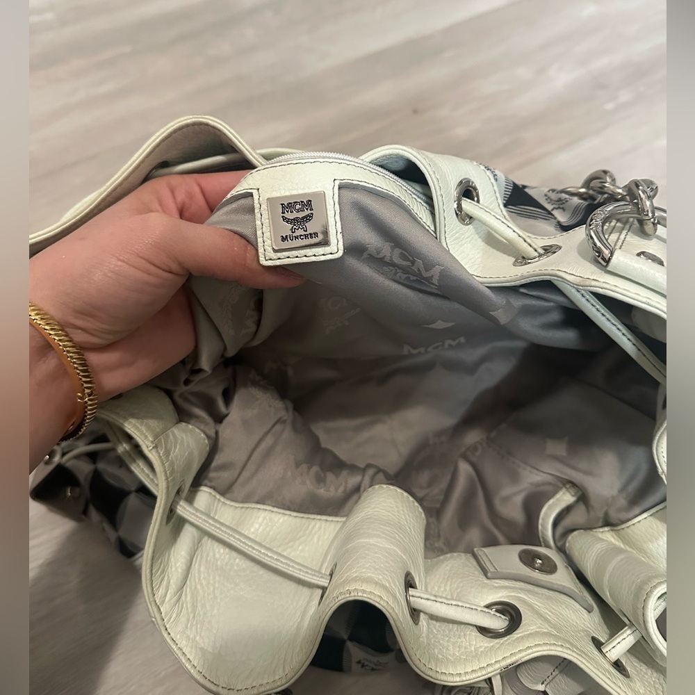 MCM HOBO SHOULDER BAG AUTHENTIC - Picture 5 of 7